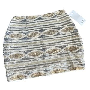 Tobi Kari Ivory Sequin Metallic Geometric Stripe Mini Skirt Size XS NWT